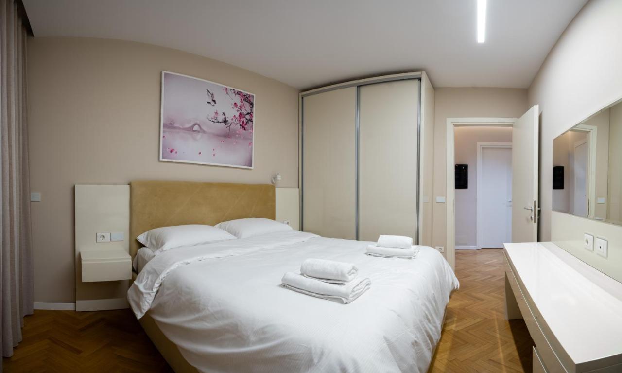 Center Tirana Liv Apartment Εξωτερικό φωτογραφία